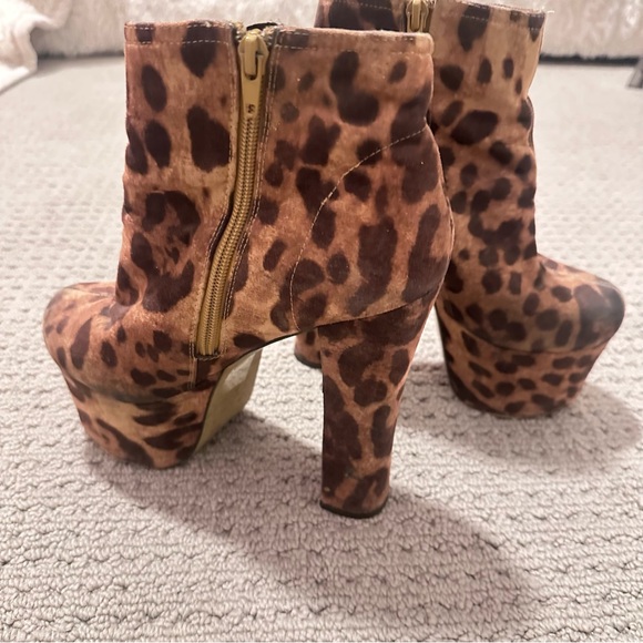 Classic Jeffrey Campbell Platforms Sz 7 - Picture 2 of 3